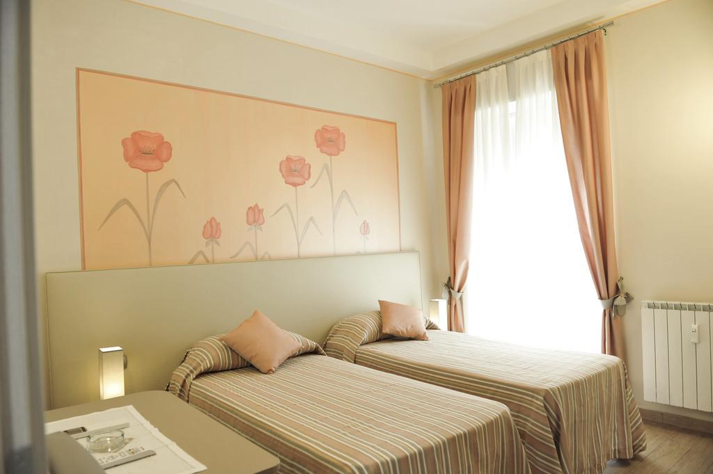 Albergo Abanyta Turin Ngoại thất bức ảnh